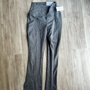 Gilly Hicks flare legging NWT